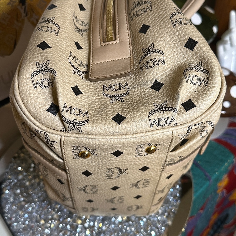 EUC - MCM Visetos Leather Boston Satchel With Lock and Key. - Picture 5 of 16